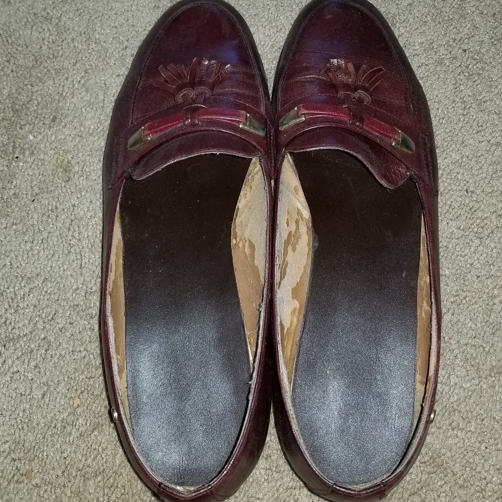 Ladies aigner flats
